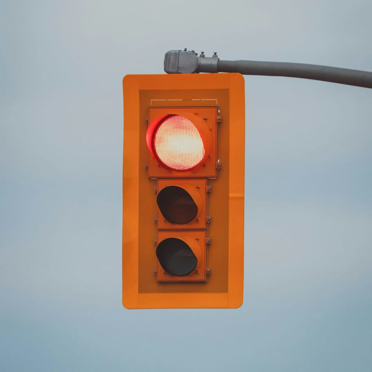 stoplight with yellowish color